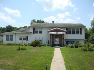 451 Temple Rd, Pemberton, NJ 08068