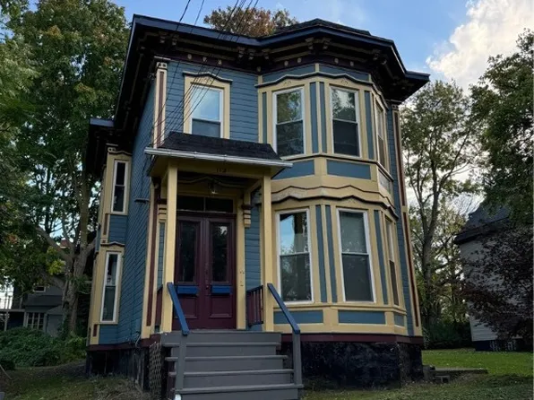 112 Ashworth Pl, Syracuse, NY 13210