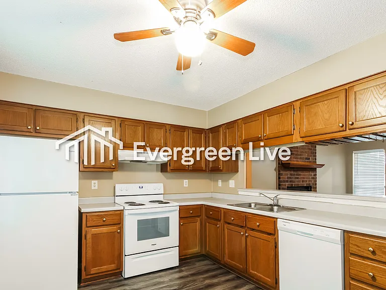 2800 Maryland Cir W — Photo 7