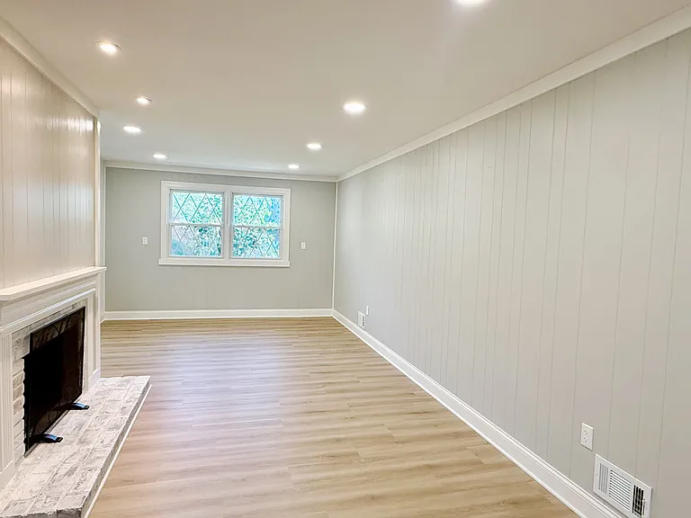 9398 Paulskirk Dr — Photo 6