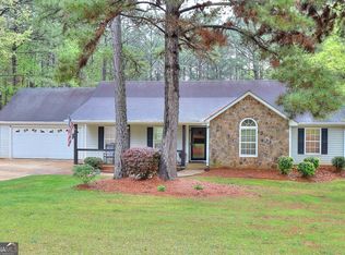 255 Chestnut Dr, Covington, GA 30016