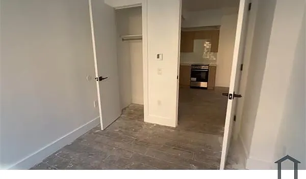 355 E 194th St #2C — Photo 3