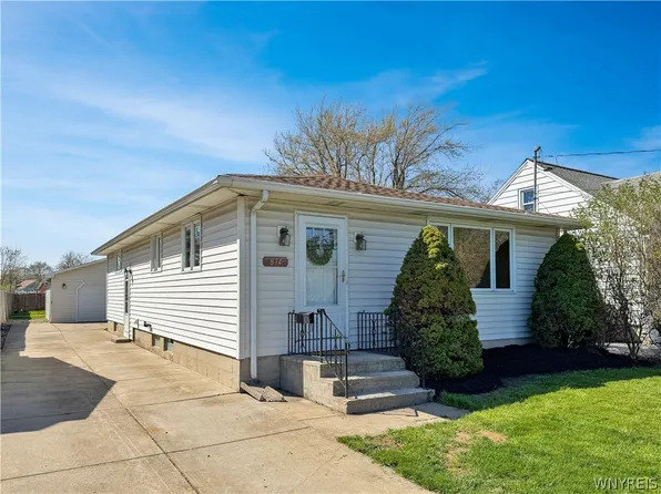 874 Beach Rd, Cheektowaga, NY 14225