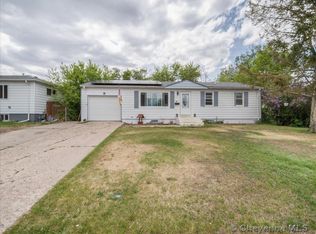 1006 Kingham Dr, Cheyenne, WY 82001