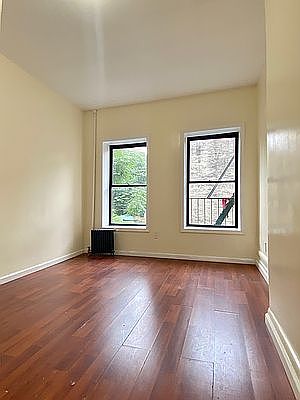 5th image of 1480 Bedford Ave APT 2