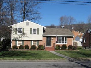 239 W Carrollton Ave, Salem, VA 24153