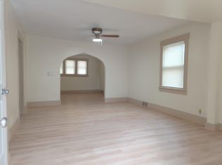 1207 Clinton Ave, Des Moines, IA 50313