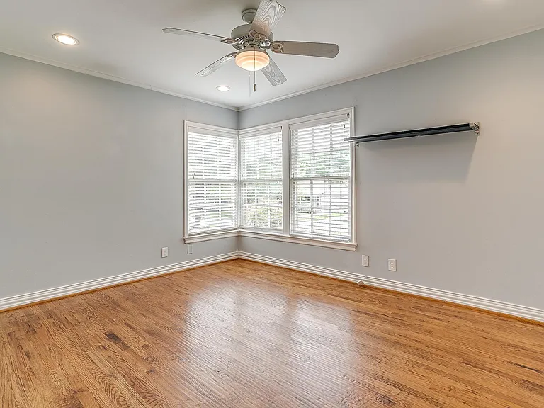 3528 Rogers Ave — Photo 18