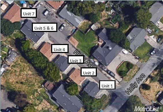 5th image of 1111 Holly Ave