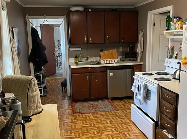 133 Maple St #3, Burlington, VT 05401