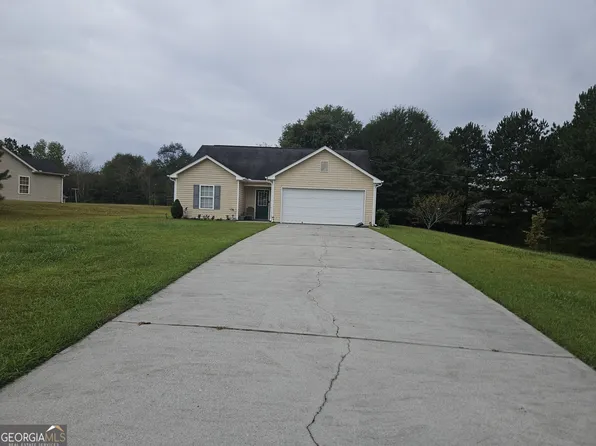 245 Lambert Overlook Cir, Carrollton, GA 30117