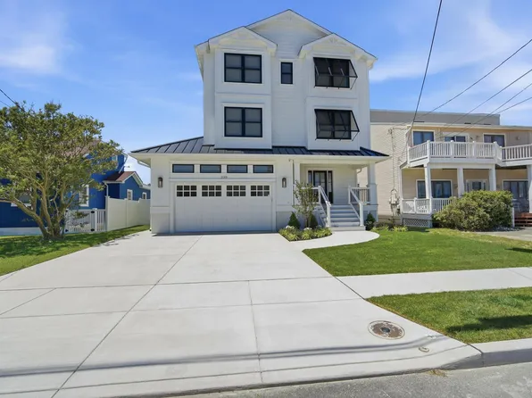 230 7th St S, Brigantine, NJ 08203