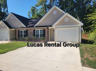 2806 Zoocrest Ave, Asheboro, NC 27205