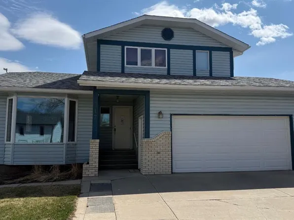 317 NW 6th Ave W, Hanna, AB T0J 1P0