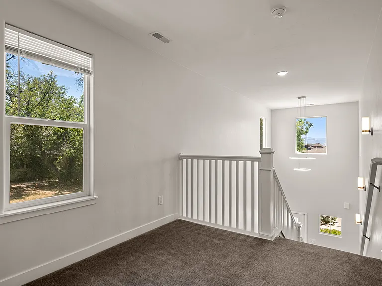 672 Copper Canyon Dr #A — Photo 9