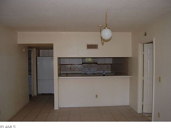 3rd image of 4140 Gunnison Ct