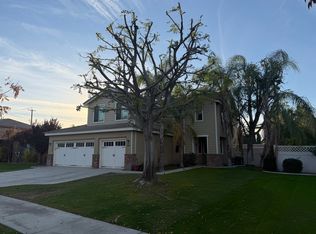 12822 Beechfield Dr, Bakersfield, CA 93312