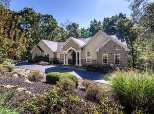 937 Orrville Wood Ln, Chesterfield, MO 63005