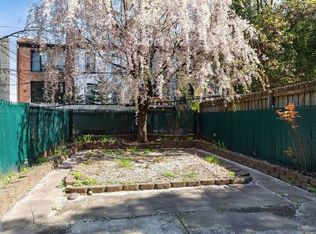 271 12th St #1, Brooklyn, NY 11215