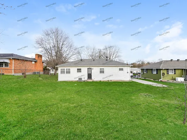 302 Fulton Ln, Middletown, OH 45044