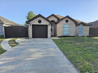 2107 Clavel Dr, Mission, TX 78573