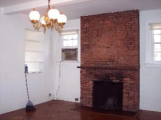 Rented by Corcoran | media 18