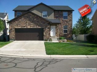 10513 Cedar Wood Ln, South Jordan, UT 84095
