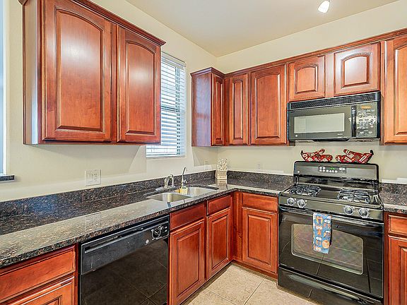 4th image of 29606 N Tatum Blvd APT 208