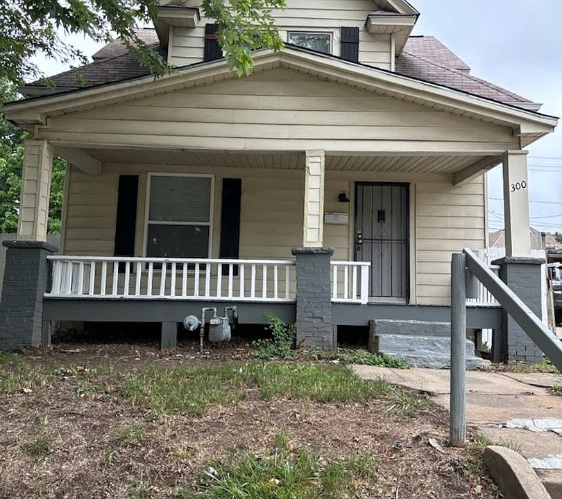 1st image of 300 N 16th St