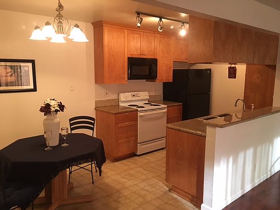 3rd image of 4145 Oberon Ave