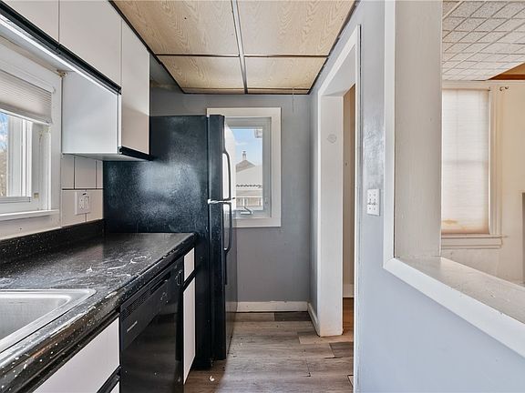 4th image of 416 Cribbs St