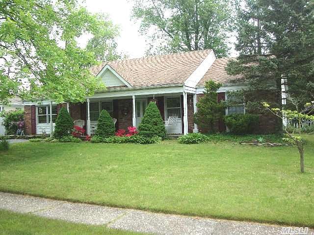 1st image of 29 Lakeside Ave