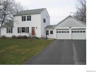 55 Jackson St, Akron, NY, 14001