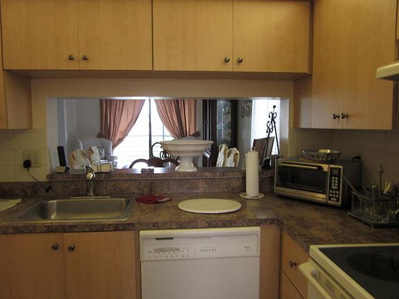 3rd image of 3138 Via Poinciana APT 417