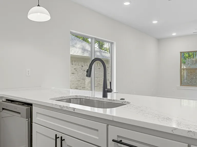 13516 Teton Dr — Photo 6