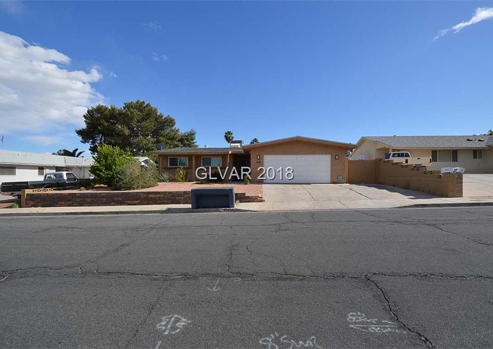 1st image of 4545 Bennett Dr #0