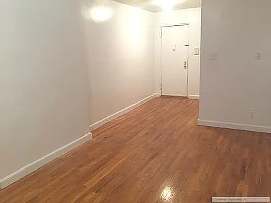 Rented by Reeves Real Estate Group Inc | media 15