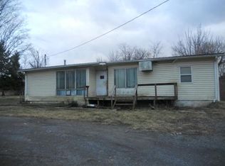 95 Ridge Rd, Lansing, NY 14882