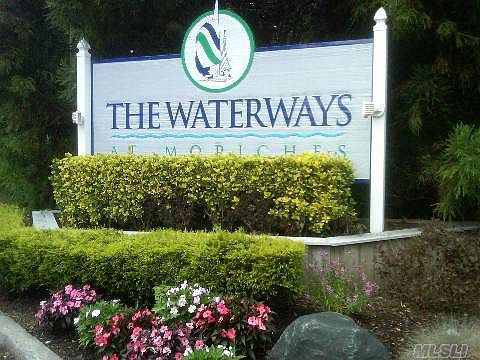 1st image of 570 Mirror Pond Ct