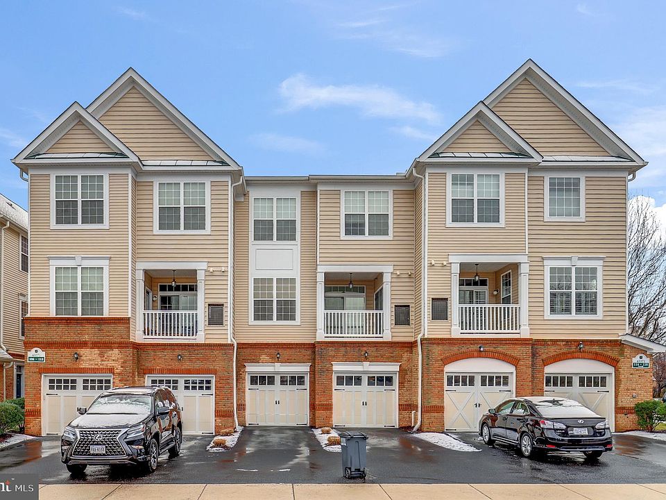 1st image of 43371 Locust Dale Ter Unit 107
