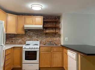 17 Tabor Pl #3, Brookline, MA 02445