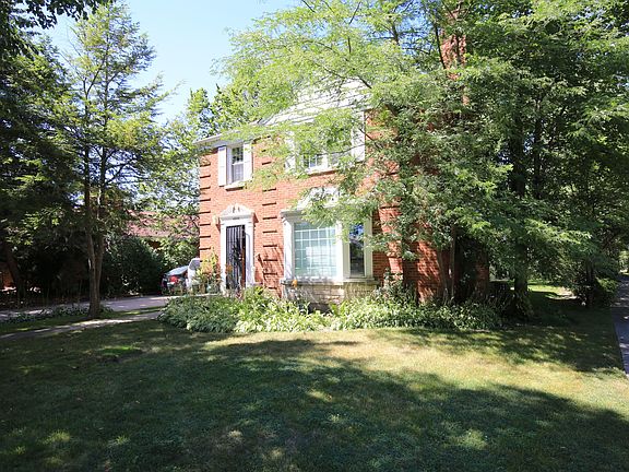 2nd image of 4900 Lunt Ave
