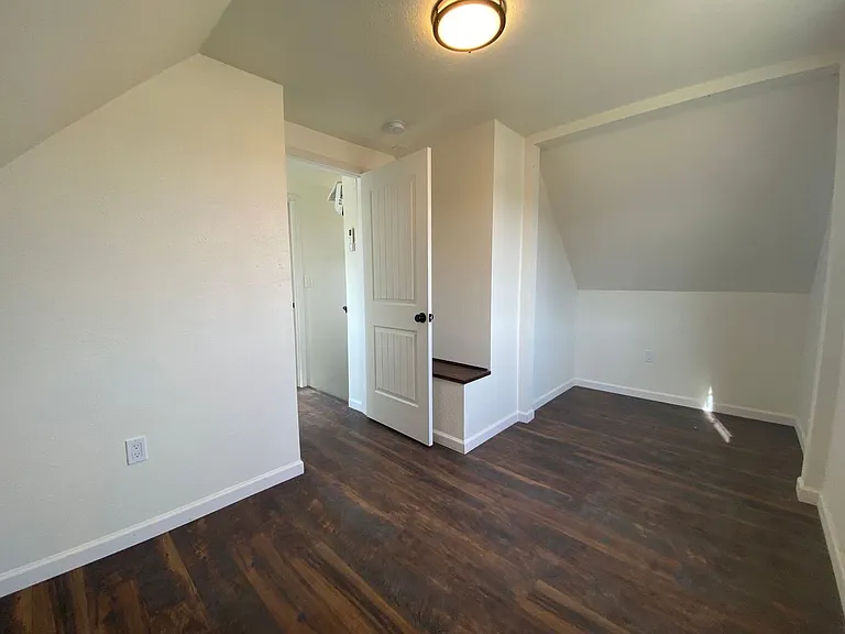 9984 NE Road 23 — Photo 9