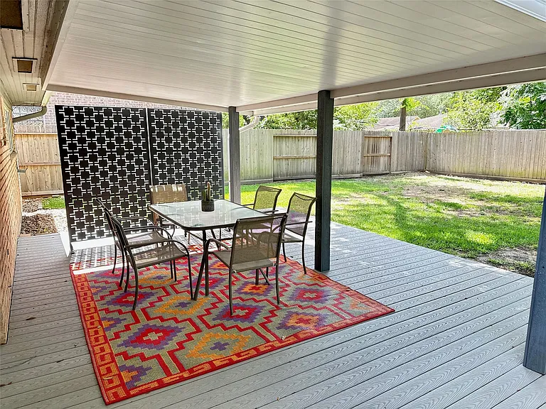 5515 Darnell St — Photo 32