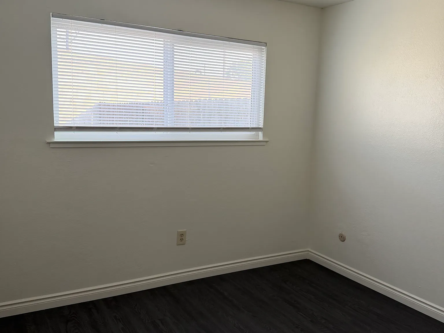 2 bed, 1007 sqft, $2,400 — Photo 3