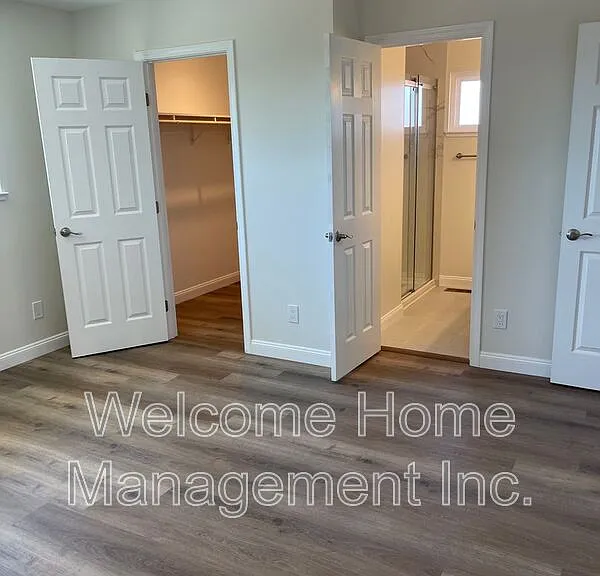 16233 San Remo Dr — Photo 34
