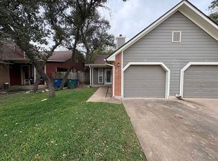8713 Clearbrook Trl #A, Austin, TX 78729