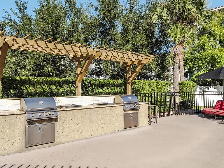 Community grill station