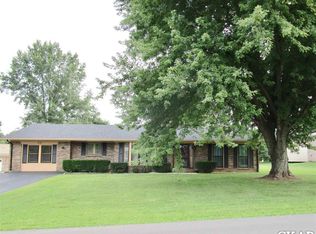 636 Cloverdale Dr, Danville, KY 40422