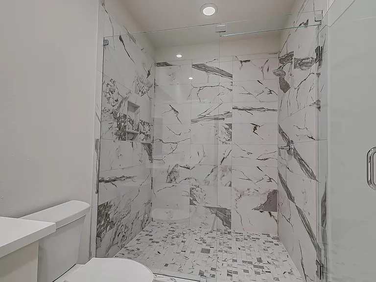 2707 Kimsey Dr #101 — Photo 25